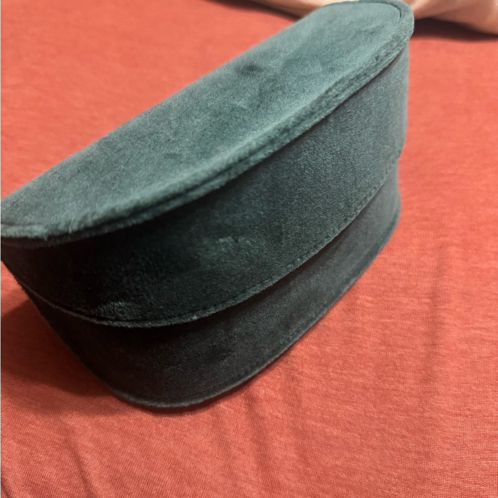 Gucci Teal Velvet Sunglasses Holder